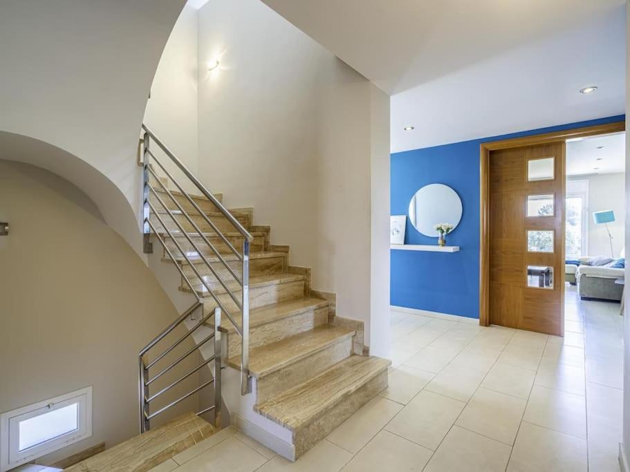 Casa Familiar Con Piscina Villa Llica d'Amunt Ngoại thất bức ảnh